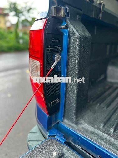 Ford Ranger XLS 2022 AT 4x2 Xanh 70000 km