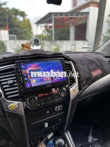Mitsubishi Triton AT Premium 2019 Đen