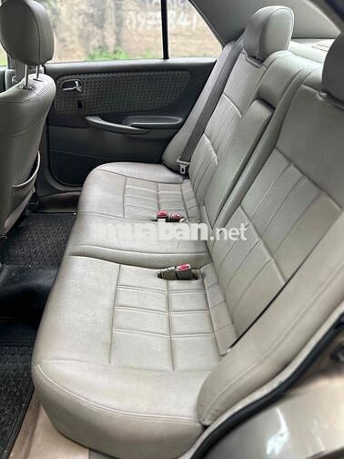 Mazda 626 Vàng cát Xe gia đình 5 chỗ