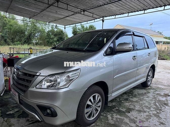 Toyota Innova 2016 Số sàn Bạc