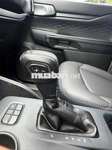 Ford Ranger XLS 2022 AT 4x2 Xanh 70000 km