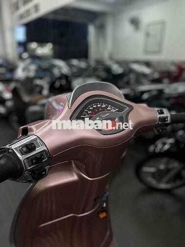 Piaggio Vespa Sprint 125 ABS Hồng Phấn Zin 100%