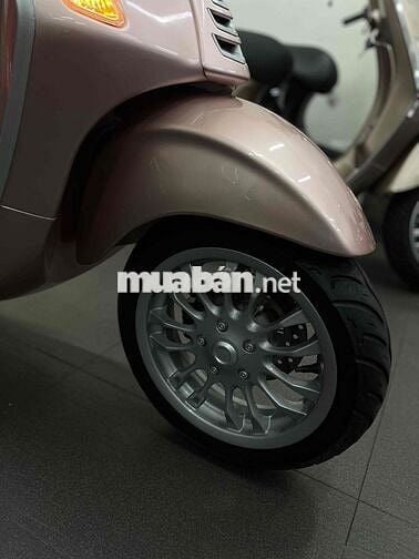 Piaggio Vespa Sprint 125 ABS Hồng Phấn Zin 100%