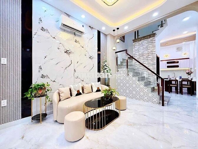 Nhà Mới Đường Phan Xích Long, Bên Bv Hoàn Mỹ