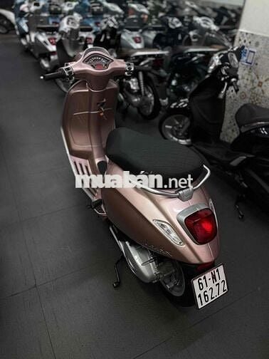 Piaggio Vespa Sprint 125 ABS Hồng Phấn Zin 100%