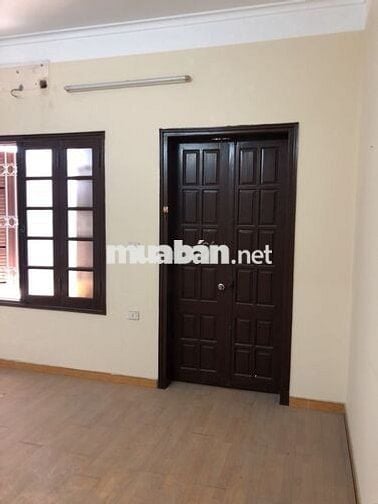 Cần 1 bạn Nam giúp việc cho cửa hàng máy tính