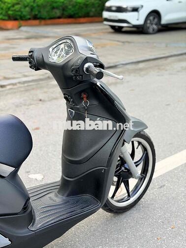 Piaggio Liberty S 125 iGet ABS 2018 sơn máy zin