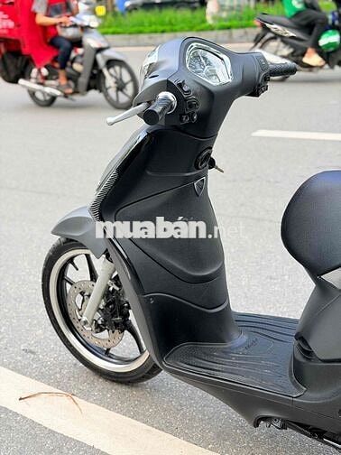 Piaggio Liberty S 125 iGet ABS 2018 sơn máy zin