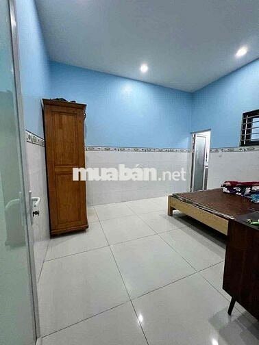 Nhà Gần Trường tiểu Học Phú Tân 1 trệt 1 Lầu 4pn ,3wc