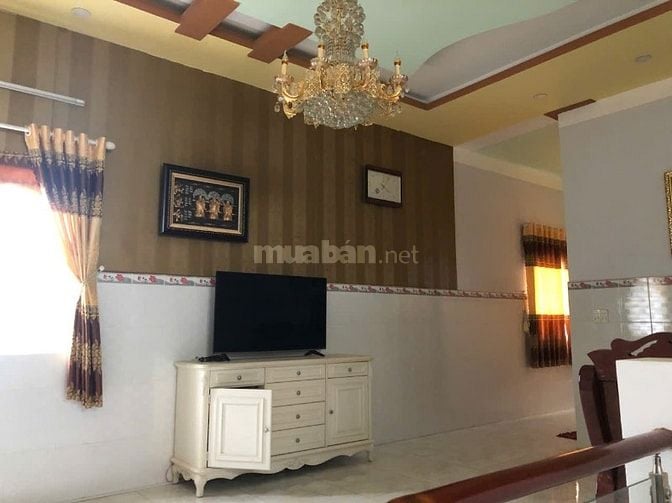CẦN VỐN BÁN NHANH NHÀ MẶT TIỀN ĐƯỜNG LÊ HỒNG PHONG - THỦ DẦU MỘT, DIỆN