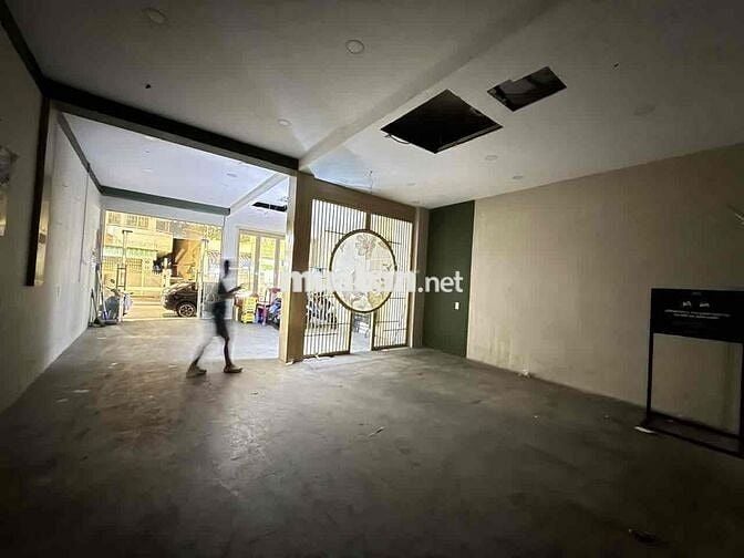 Cho thuê mặt bằng kinh doanh gần Ngay Ngã  6 Chùa Bà, Thủ Dầu Một Bình