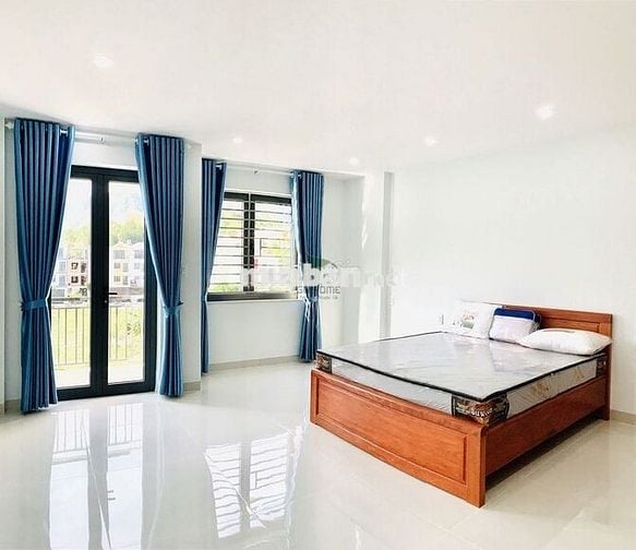 NHÀ PHÍA BẮC - 4 PHÒNG NGỦ - FULL NỘI THẤT 