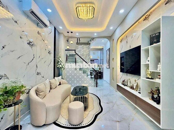 Nhà Mới Đường Phan Xích Long, Bên Bv Hoàn Mỹ