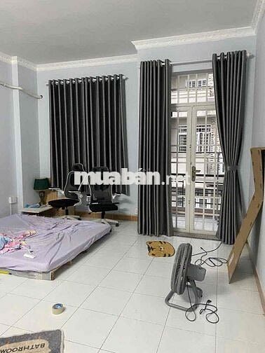 thuê nhà nguyên căn cống lở hẻm lớn