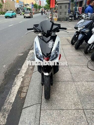Honda Air Blade FI 2010 Thái Lan Trắng Đen Đỏ