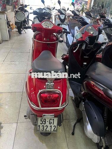 Piaggio Vespa LX 125 2011 màu Đỏ