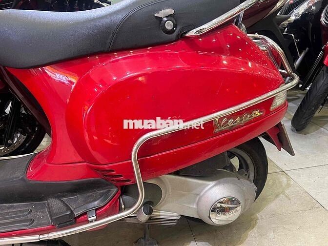 Piaggio Vespa LX 125 2011 màu Đỏ