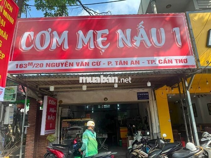 [BAO CƠM] NV PHỤC VỤ TPCT