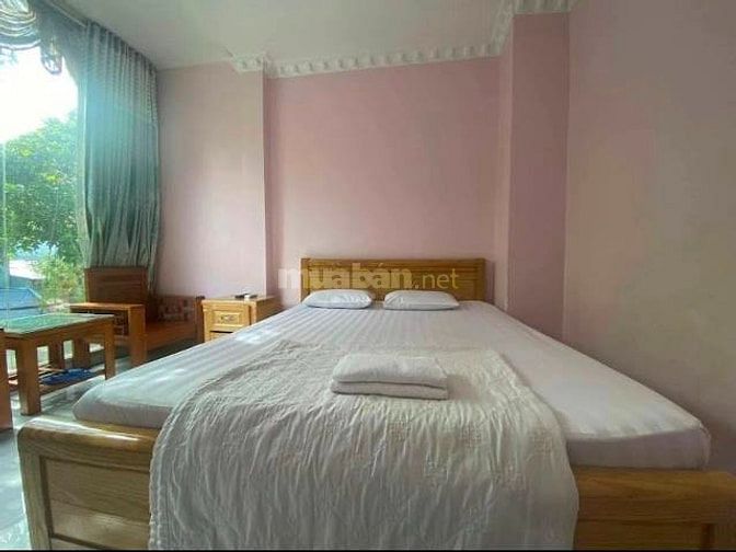 Bán Khách Sạn Mặt Tiền Đường Số 22, 14 Phòng, Thang Máy, Giá 12,5 Tỷ