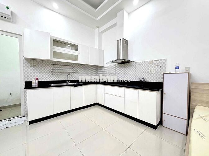chính chủ cần cho thuê phòng gần Lotte Mart