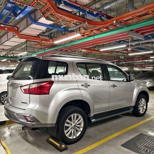 Isuzu Mu-X 1.9L máy dầu  AT 2019