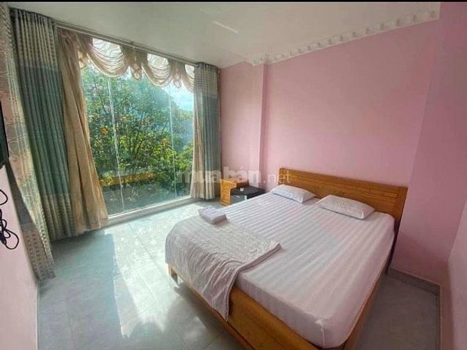 Bán Khách Sạn Mặt Tiền Đường Số 22, 14 Phòng, Thang Máy, Giá 12,5 Tỷ