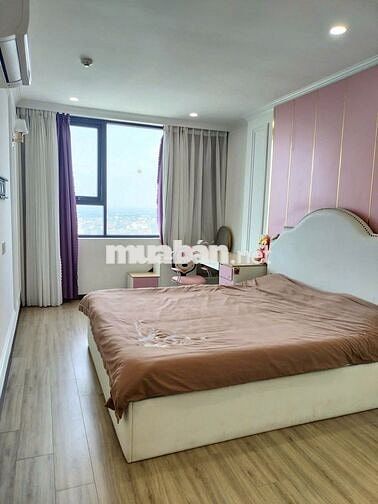 Hàng hot căn 2pn2wc 7tr nhà trống mới tinh tại C Sky View