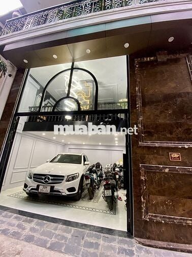 Nhà cực đẹp con phố vip Hoàng Cầu - Gara 7 tầng NT dát vàng  >20tỷ