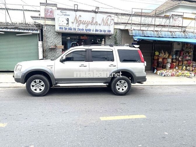 Ford Everest 2008 7 chỗ Bạc
