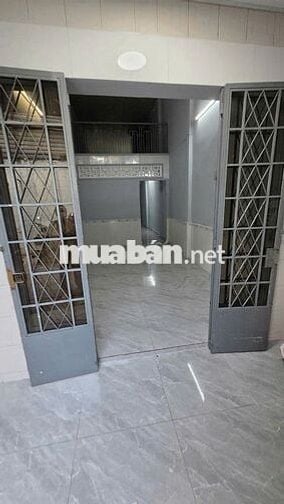 CHO THUÊ NHÀ HƯNG PHÚ 48m2, NHÀ MỚI SẠCH SẼ, 1 TRỆT 1 LỬNG, GIÁ TỐT .