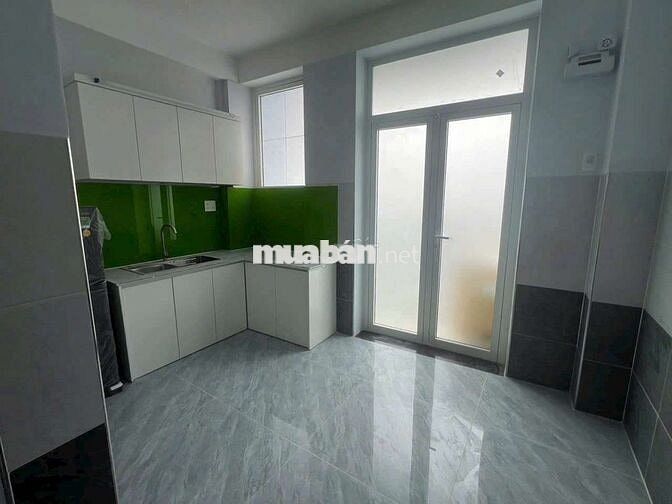 Căn hộ cao cấp mặt tiền Bùi Tư Toàn