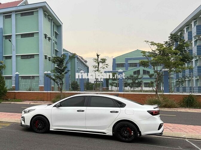 Kia Cerato Trắng Da Napa Tự động