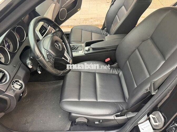Mercedes-Benz C200 2012 Đen