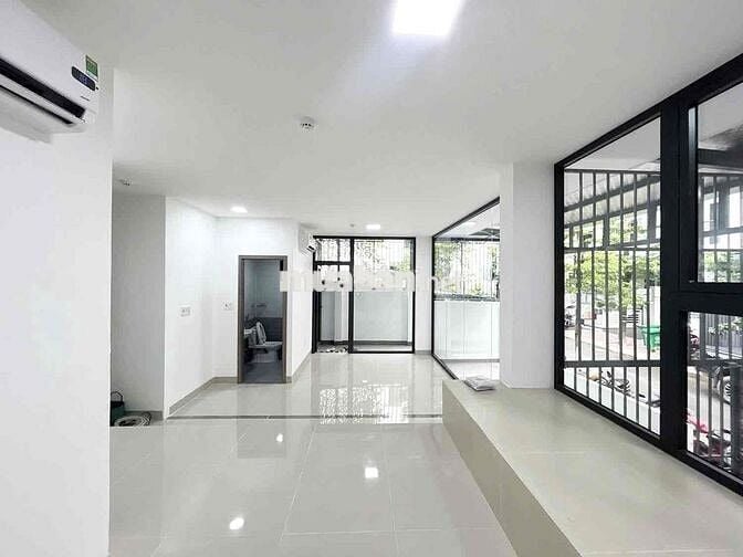 CHO THUÊ MẶT BẰNG KINH DOANH ĐỐI DIỆN ĐẠI HỌC TÔN ĐỨC THẮNG