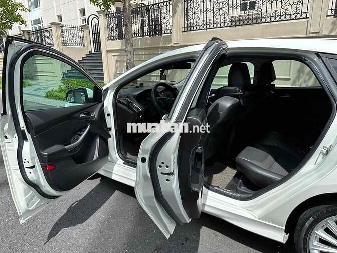 Ford Focus 2019 S 1.5 Turbo Trắng 76000 km