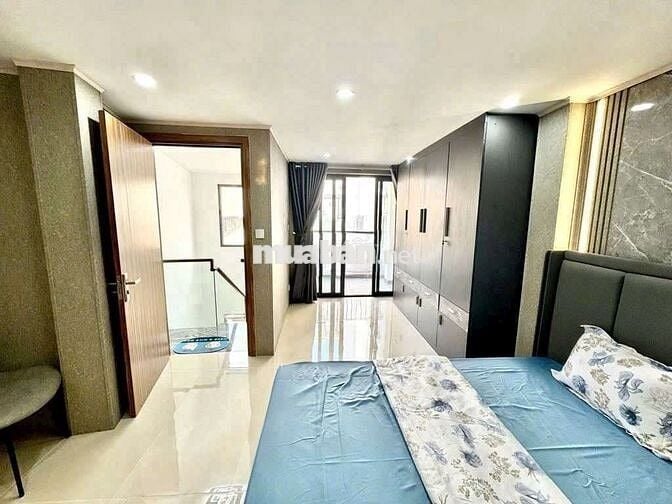 CHO THUÊ NHÀ NGUYÊN CĂN MỚI TINH QUẬN 3 -- 4PN GIÁ TỐT