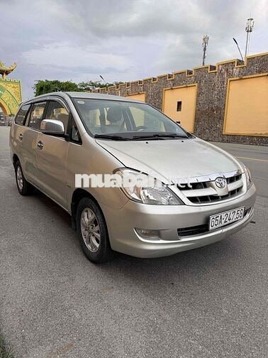 Toyota Innova G 2006 Bạc
