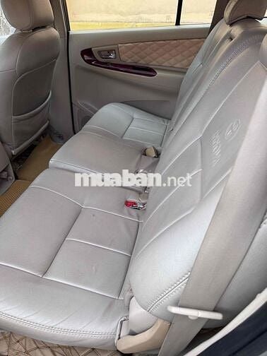 Toyota Innova G 2006 Bạc