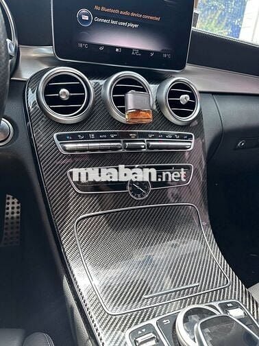 Mercedes-Benz C300 AMG 2017 xanh cavansite