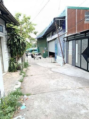 Bán Nhà Phố Buôn Ma Thuột Hẻm Lê Duẩn – Mặt Tiền 7m, Giá 4,5 Tỷ