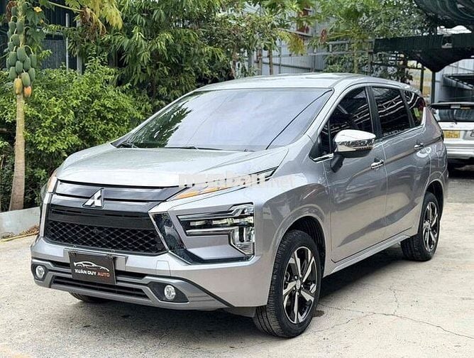 Mitsubishi Xpander Premium 1.5AT 2025 44000km Bạc