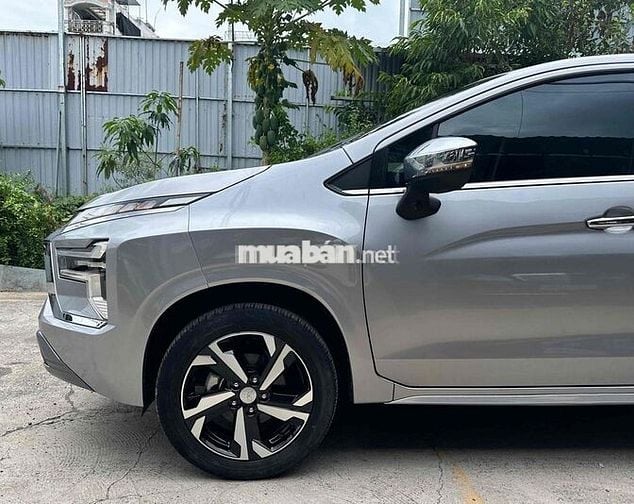 Mitsubishi Xpander Premium 1.5AT 2025 44000km Bạc