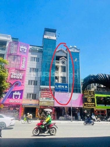 CHO THUÊ NHÀ NGUYÊN CĂN 5 TẦNG, MT NGUYỄN TRÃI, CỔNG CHỢ PHÙNG KHOANG 