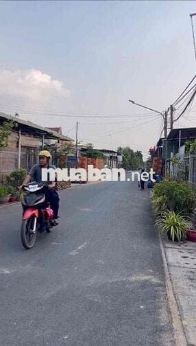 Bán đất mặt tiền nhựa 7m thông sau chợ Chánh Lưu sát trường học 6,5x29