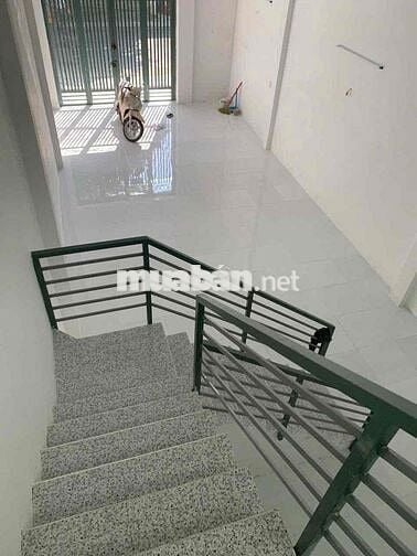 CHO THUÊ NHÀ MẶT TIỀN TRẦN THỊ HÈ GIÁ TỐT