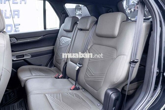 Ford Everest Titanium 4x4 2023 23.000km Đen