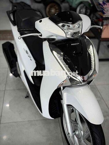 SH125i 2017 Lướt chính chủ ký ( Hỗ trợ Trả GóP )