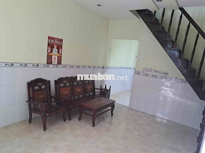 cho thuê nhà lầu suốt gần ngã 5 vĩnh lộc 2/ ngắn hl80 giá rẻ sạch sẽ