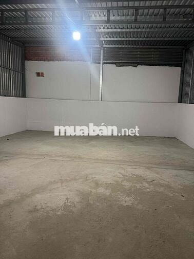 Cho thuê nhà sẵn 1pn 80m2 + Kho 80m2 giá 6 triệu tx33