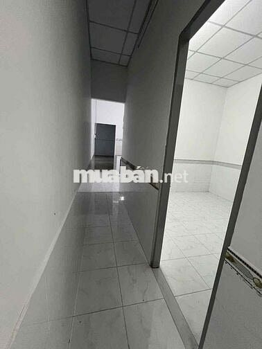 Cho thuê nhà sẵn 1pn 80m2 + Kho 80m2 giá 6 triệu tx33